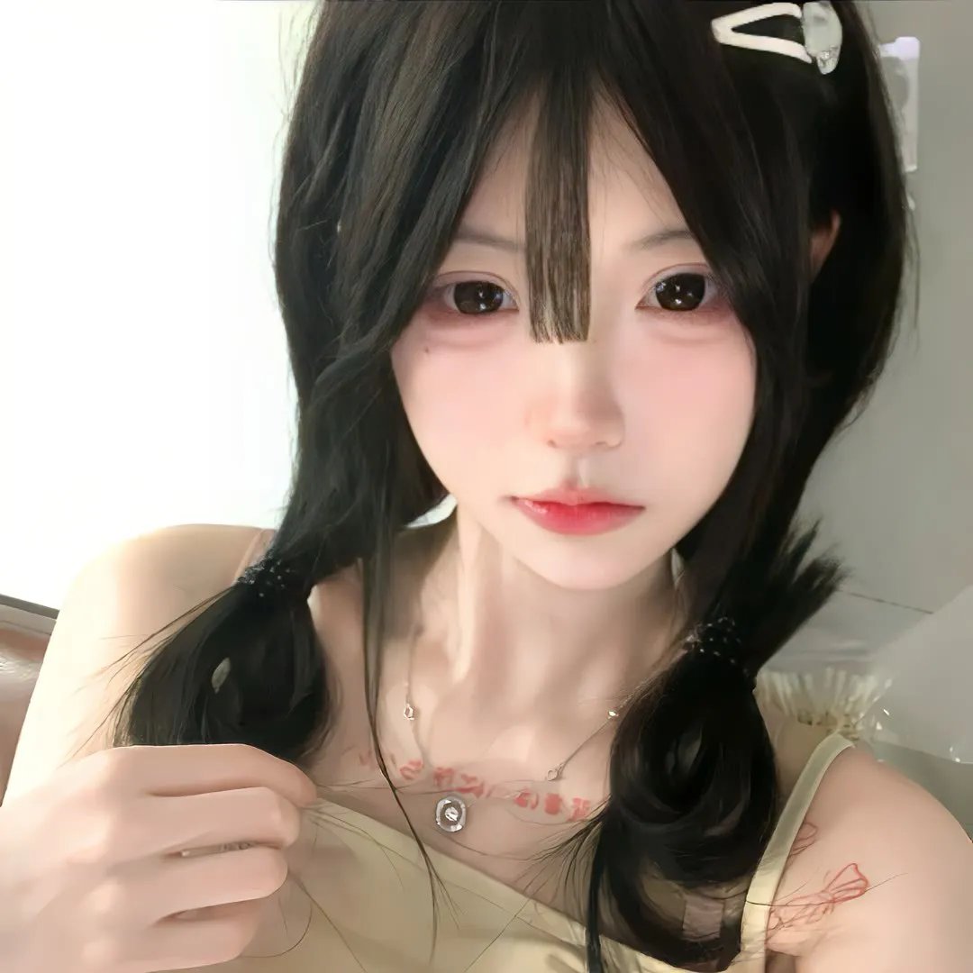 加布里埃拉，丁香和肉桂