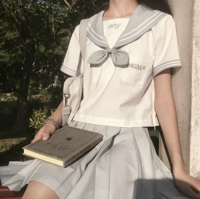 流汗吧！健身少女